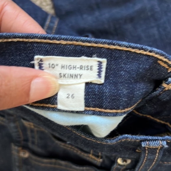 Madewell High-Rise Skinny Jean - Picture 4 of 4